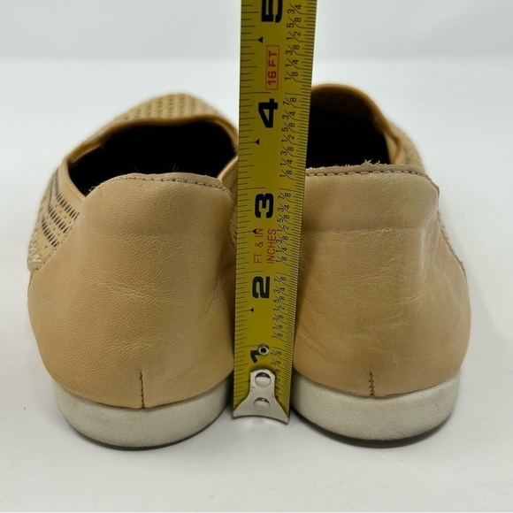 Earth Origins Lark Lizzy Amber Yellow Leather Perforated Loafers Size 9 - Picture 6 of 12